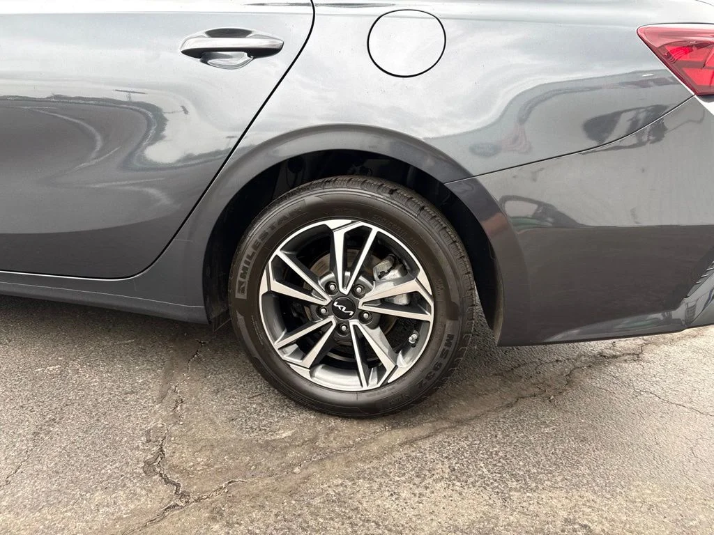 Certified Used 2023 Gravity Gray Kia LXS image 43