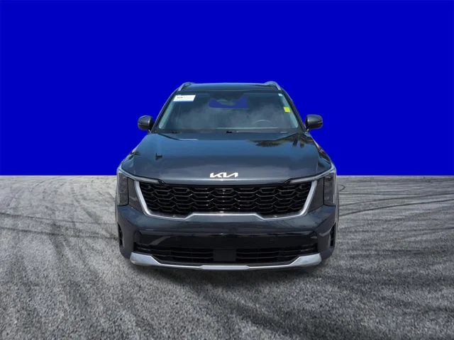Certified Used 2025 Gray Kia SX image 9