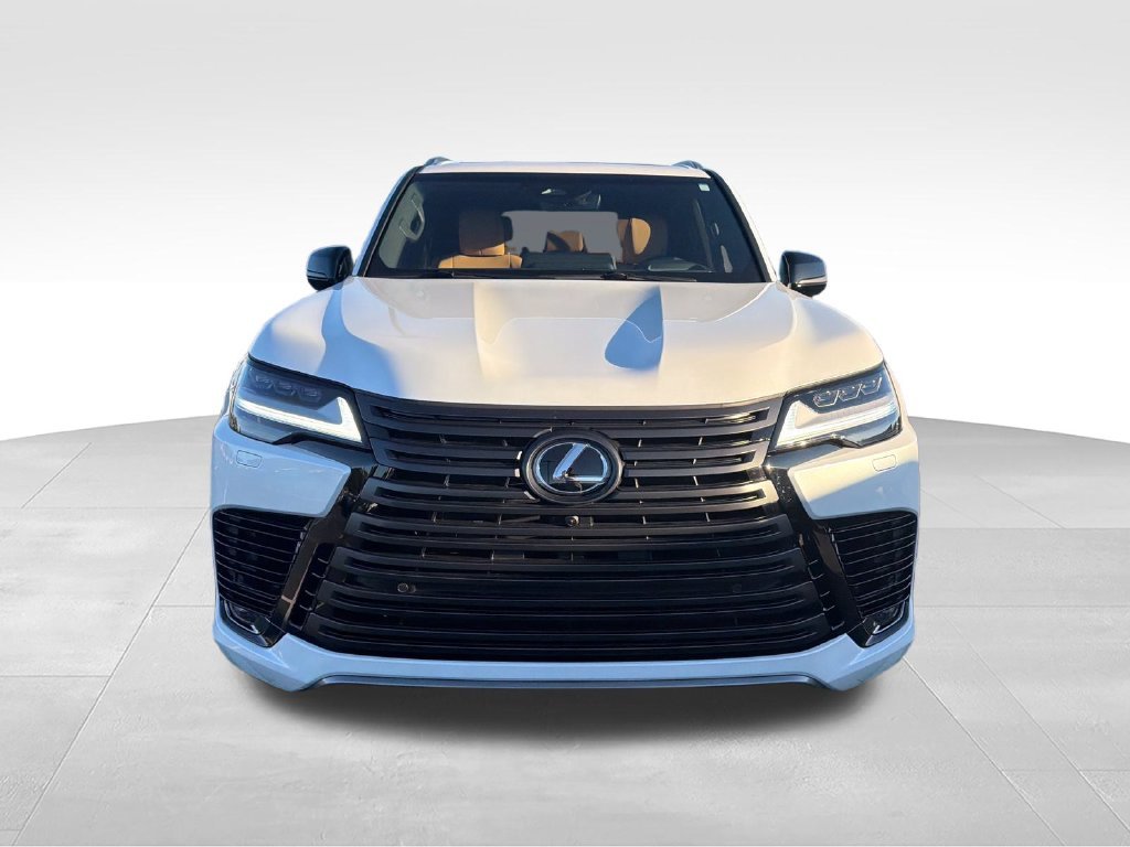 Used 2026 White Lexus 600 Premium image 8
