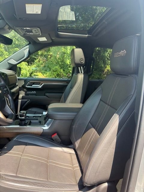 Used 2023 Gray Chevrolet High Country image 15