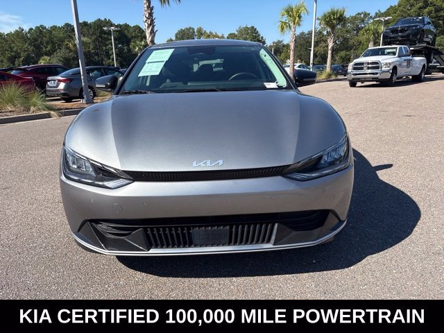 Used 2023 Gray Kia Wind image 2