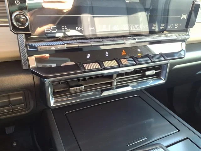 Used 2026 Void Black GMC 2X image 20