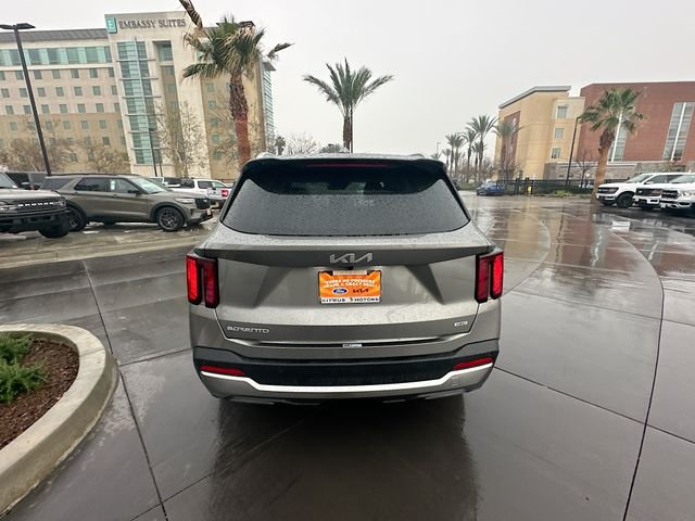2026 Kia Sorento EX Hybrid - Photo 6
