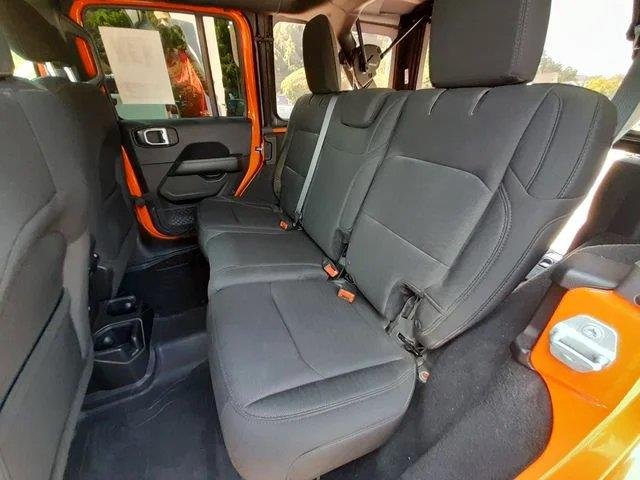 Used 2018  JEEP  image 40