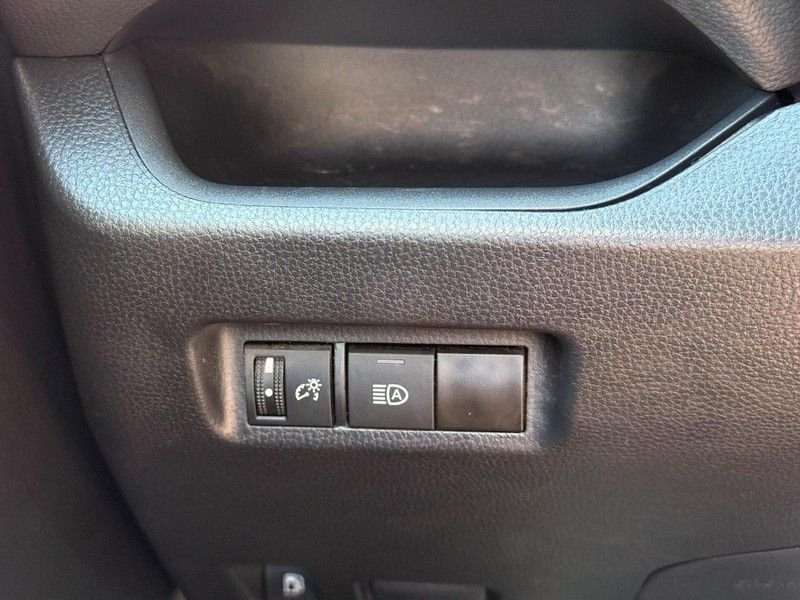 Used 2024 Pearl Toyota LE image 29
