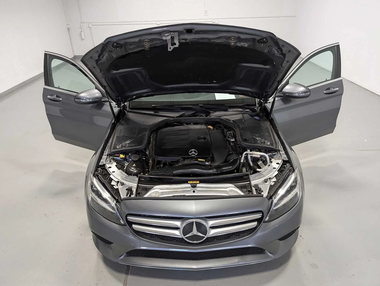 Used 2021 Selenite Grey Metallic Mercedes-Benz C 300 image 13