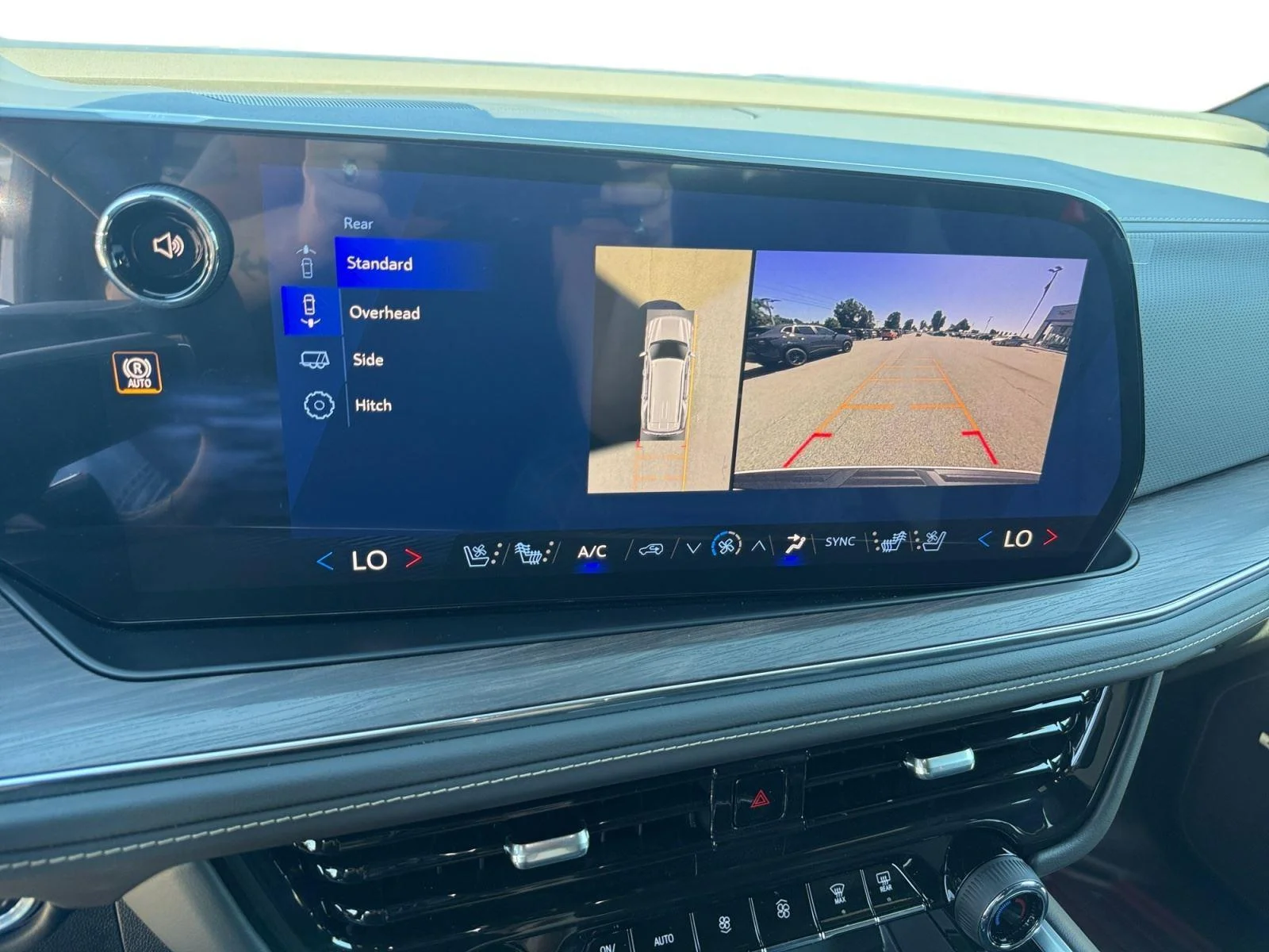 2026 Chevrolet Tahoe Premier - Photo 19