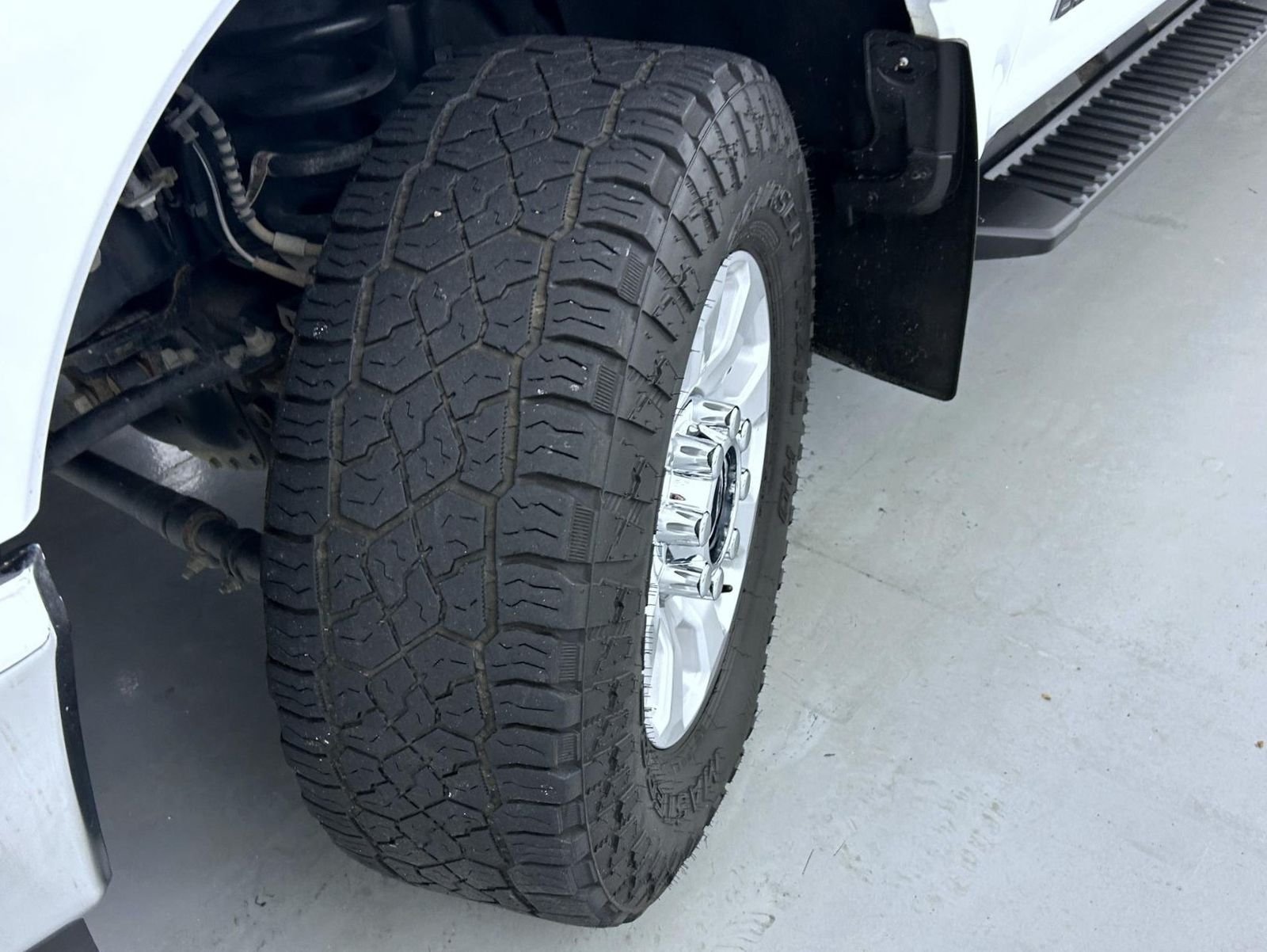Used 2024 White Ford XLT image 24