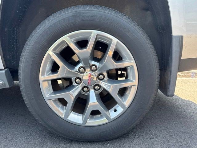 Used 2016 Quicksilver Metallic GMC SLT image 5
