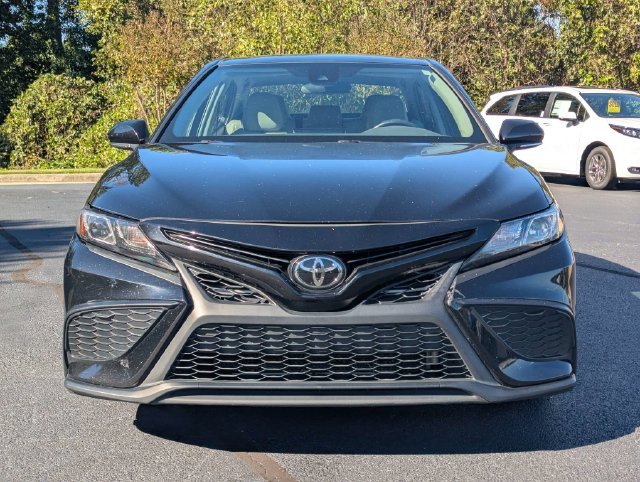 Used 2022 Black Toyota SE image 11