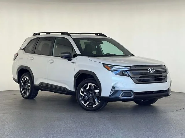 New 2026 CRYSTAL WHITE PEARL Subaru Limited Hybrid image 37