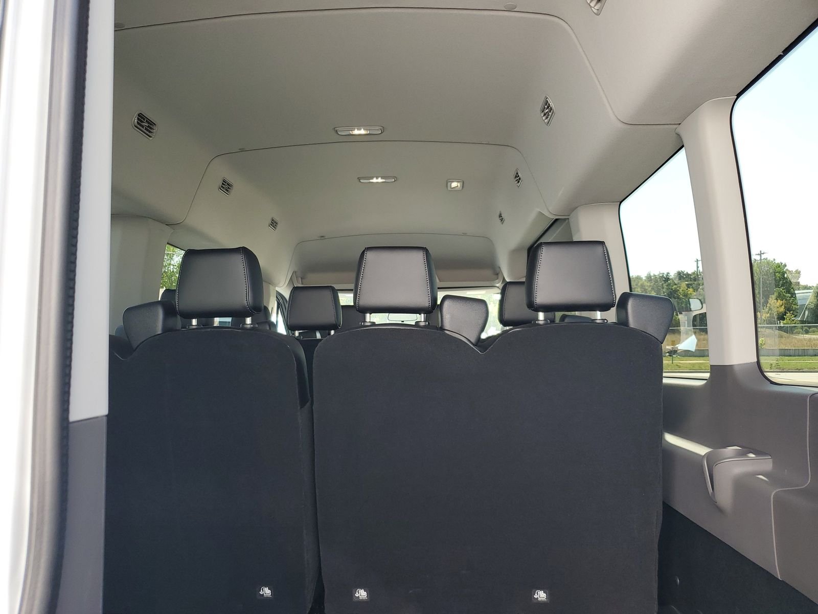 2025 Ford Transit Passenger Van XL - Photo 44