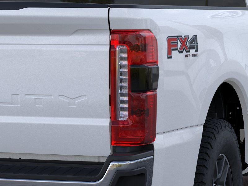 New 2026 Star White Metallic Tri-Coat Ford F-250® Lariat® image 35