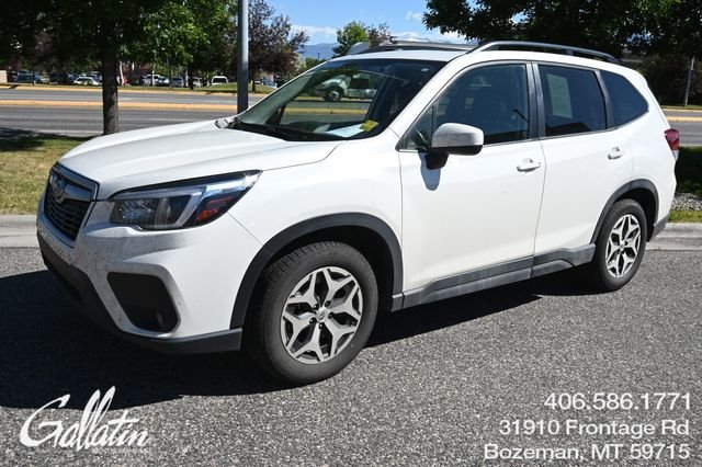 2021 Subaru Forester Premium's photo