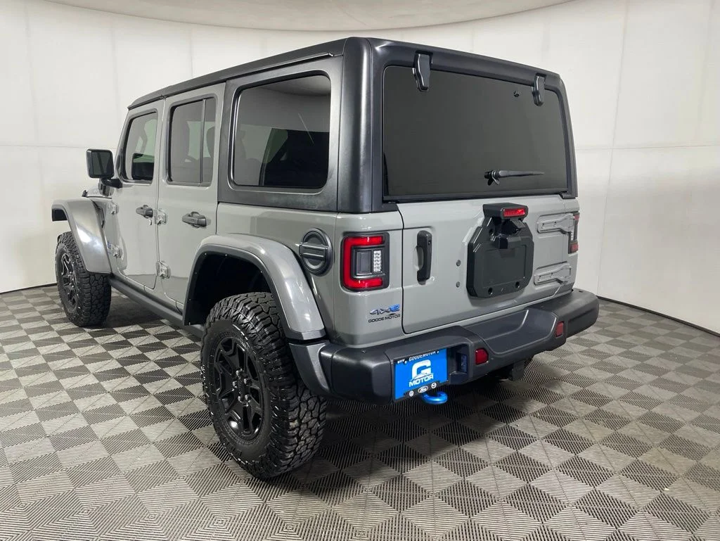 Used 2023 Gray Clearcoat Jeep Rubicon 4xe image 5