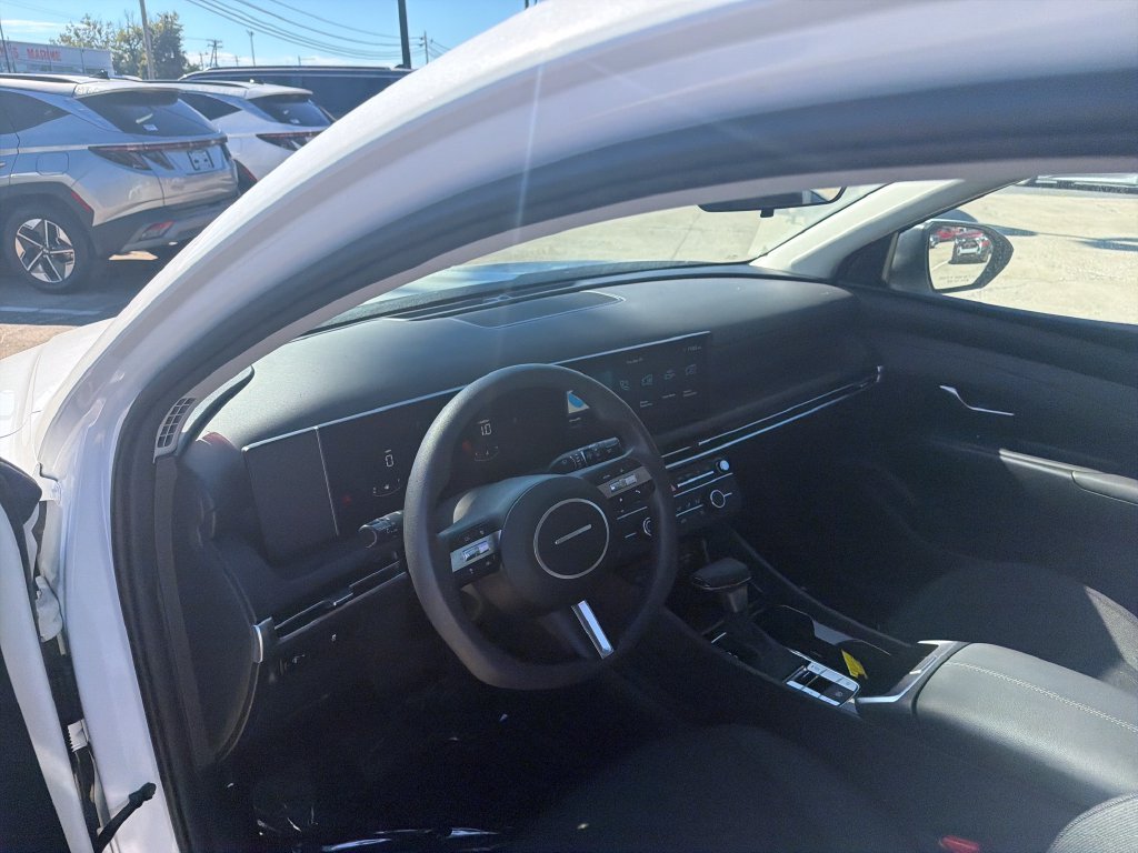 Used 2026 White Hyundai SE image 16