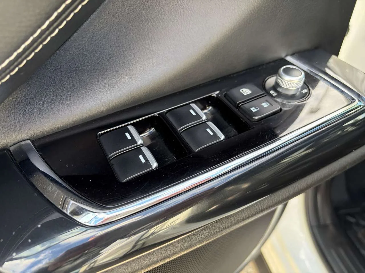 Used 2021 Snowflake White Pearl Mazda GT image 24