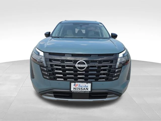 New 2026 Green Nissan SL image 9