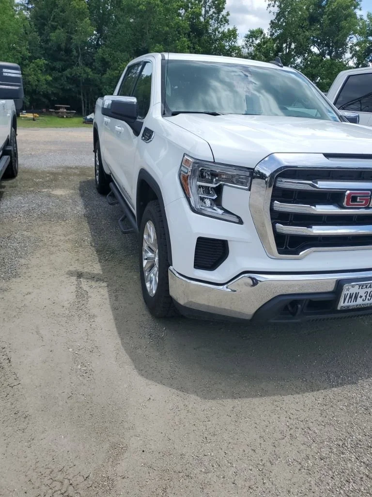 2021 GMC Sierra 4WD Crew Cab Short Box SLE's photo