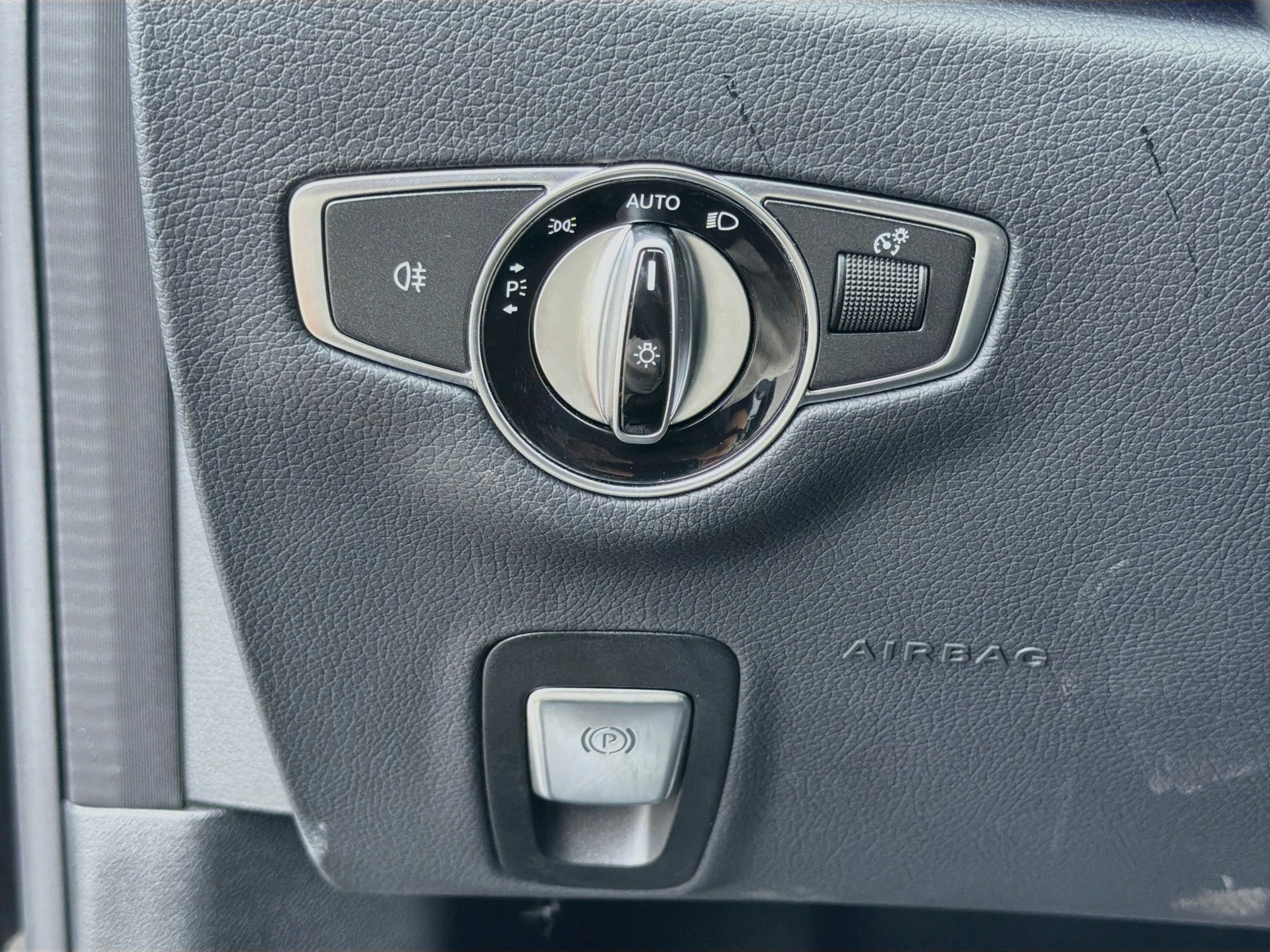 2023 Mercedes-Benz E-Class E450 - Photo 36