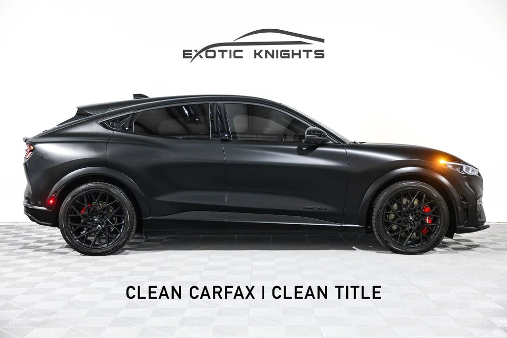 2022 Ford Mustang Mach-E