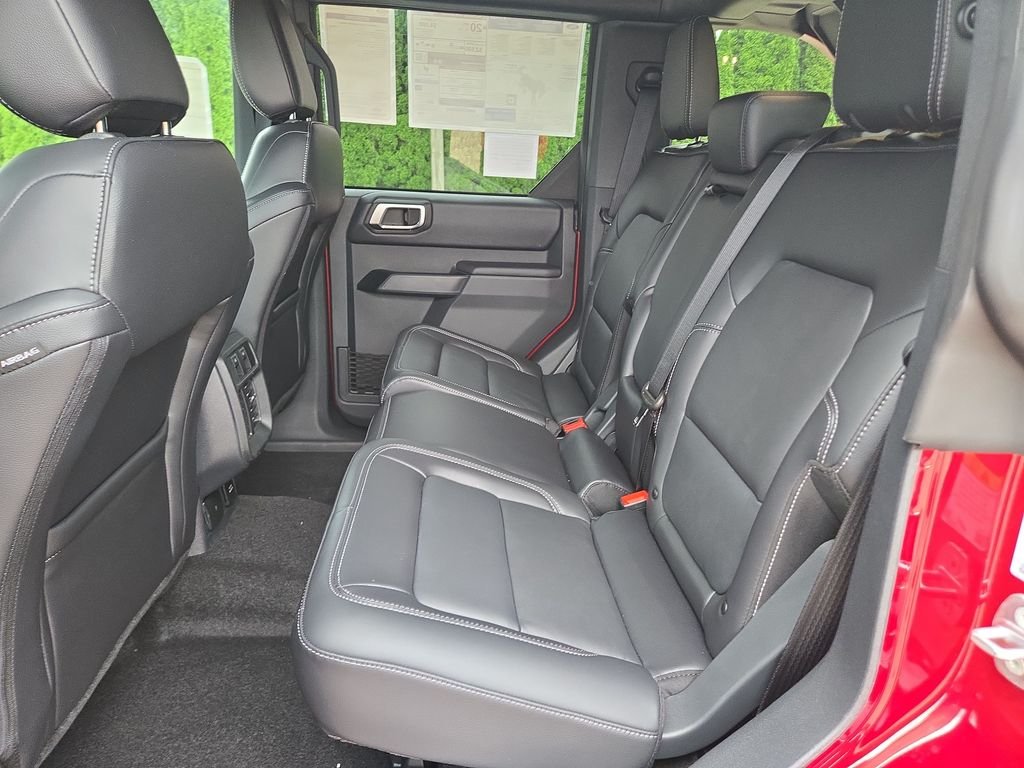 New 2026 Ruby Red Metallic Tinted Clearcoat Ford Outer Banks® image 25