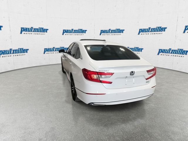 Certified Used 2022 White Honda Touring image 8