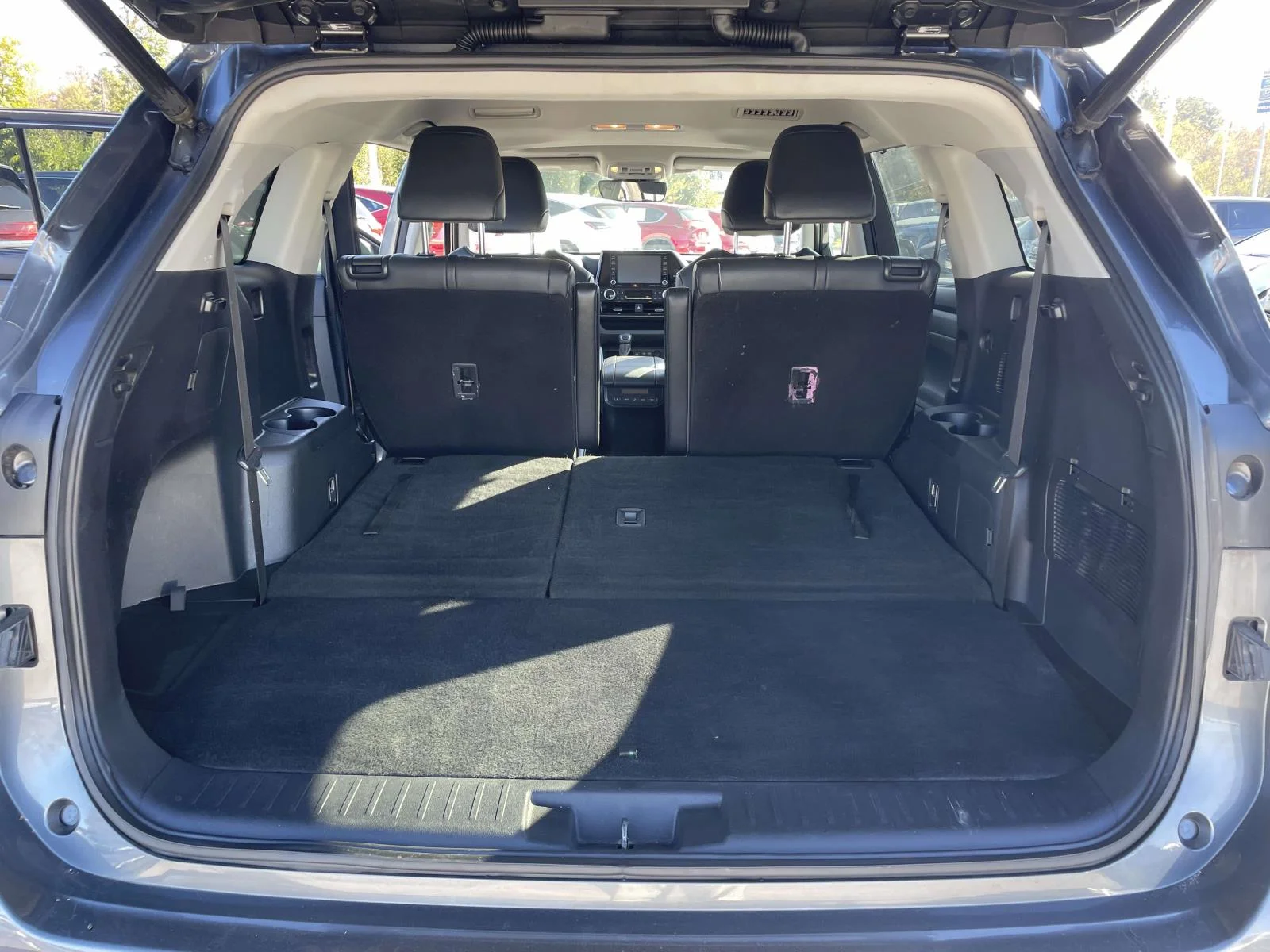 Used 2020 Magnetic Gray Metallic Toyota XLE image 30