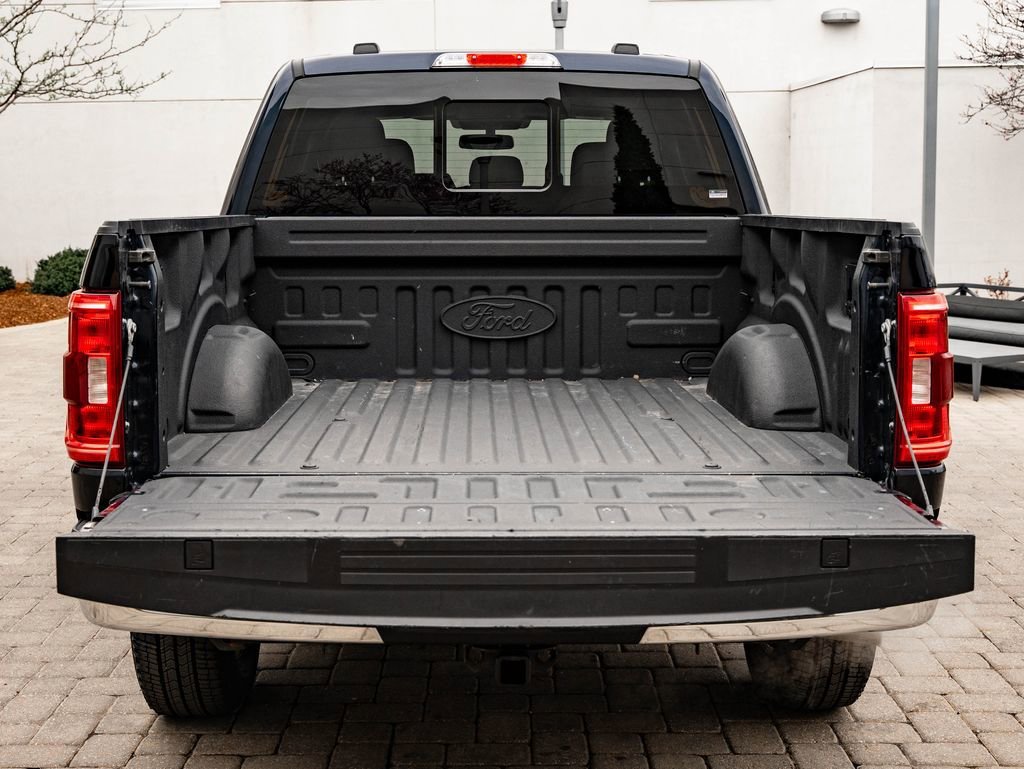 Used 2023 Antimatter Blue Metallic Ford XLT image 22
