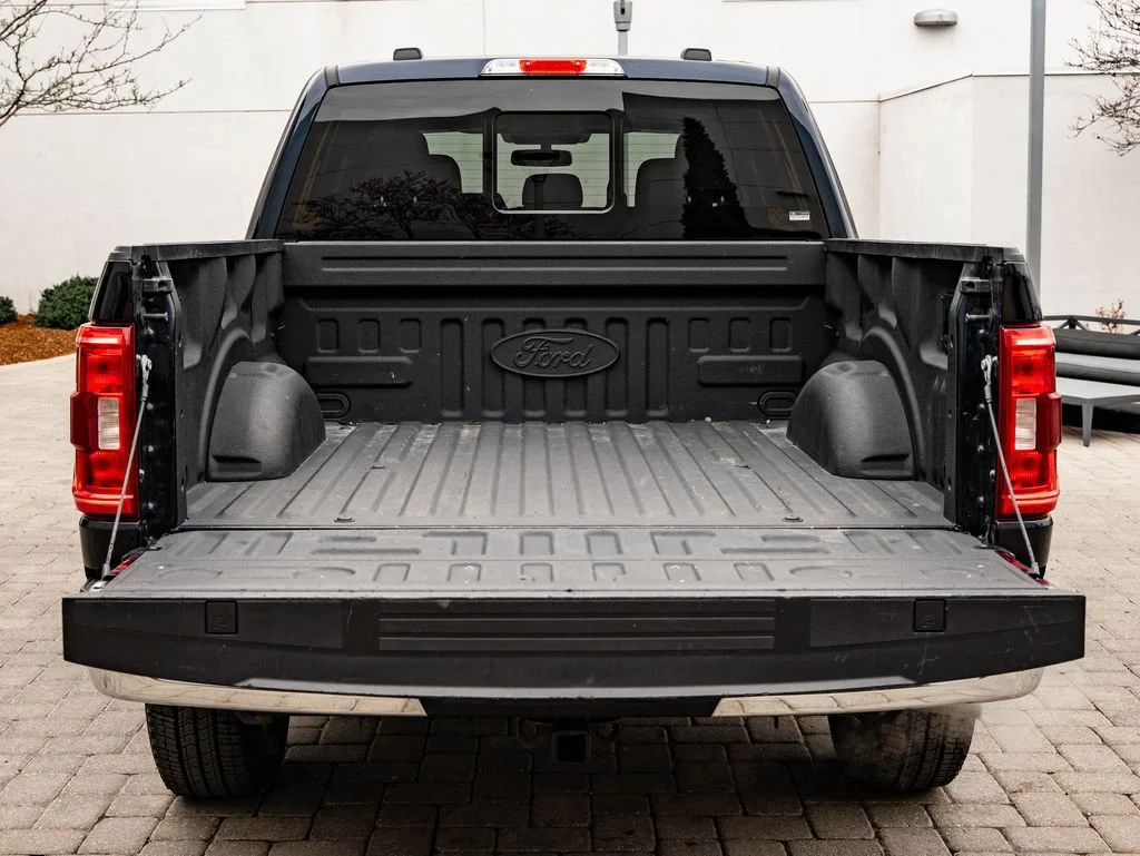 Used 2023 Antimatter Blue Metallic Ford XLT image 22