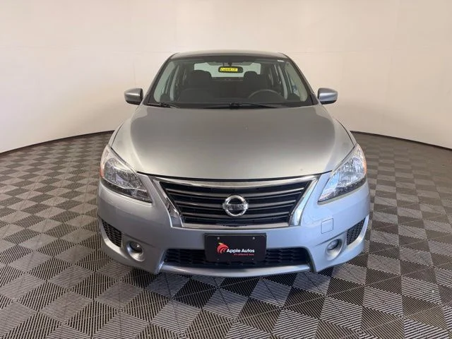 Used 2013 Nissan Sentra SR with VIN 3N1AB7AP7DL560774 for sale in Shakopee, Minnesota