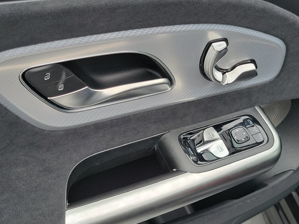 New 2027 Night Black Mercedes-Benz CLA 220 image 17