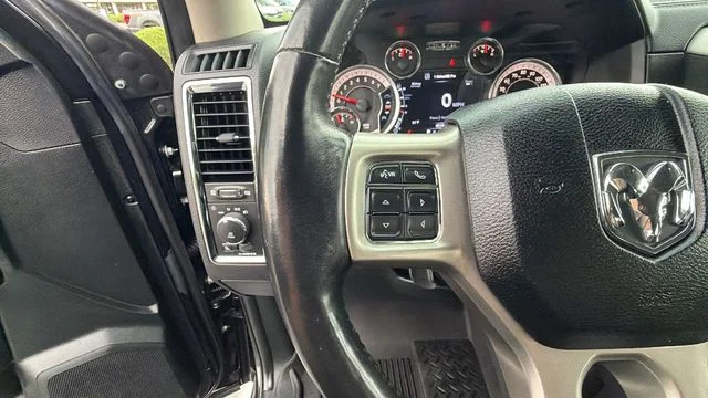 2017 RAM Ram 1500 Pickup Laramie - Photo 29