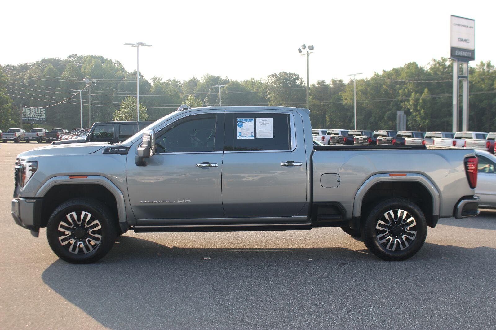 Used 2024 Sterling Metallic GMC Denali Ultimate image 4