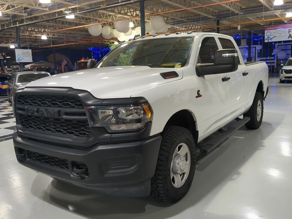 2024 RAM 3500 Tradesman 4X4 Crew Cab SWB's photo