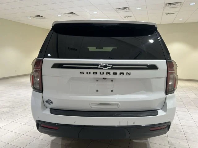 Used 2024 Summit White Chevrolet Z71 image 4