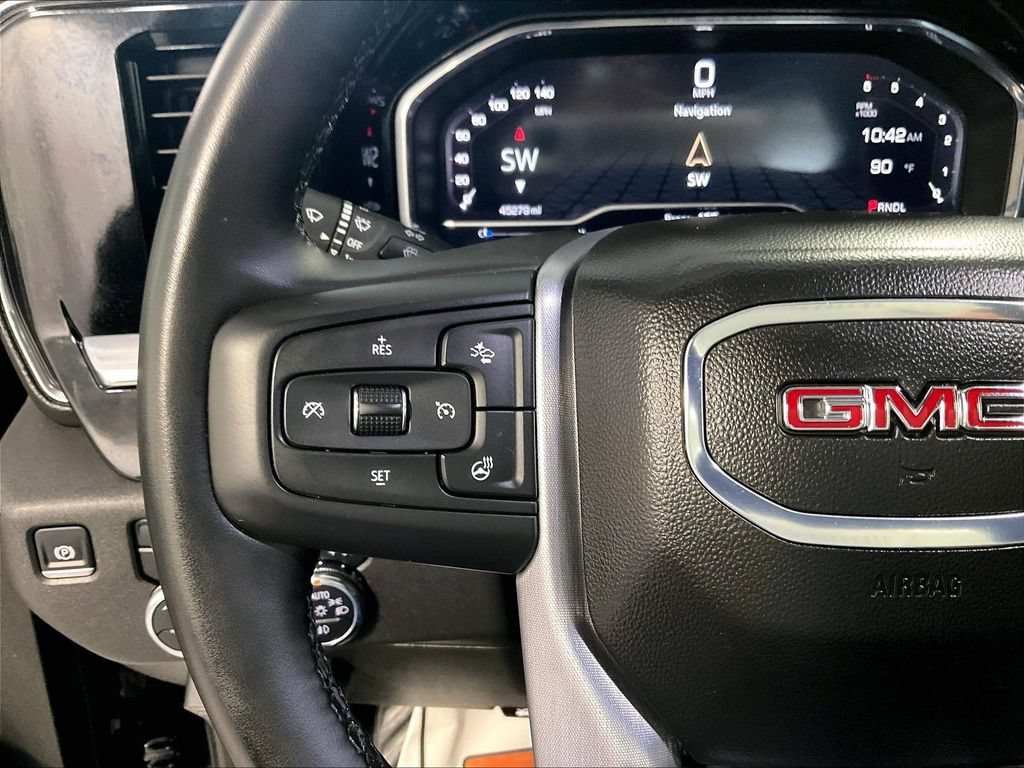 Used 2025 Onyx Black GMC SLT image 22