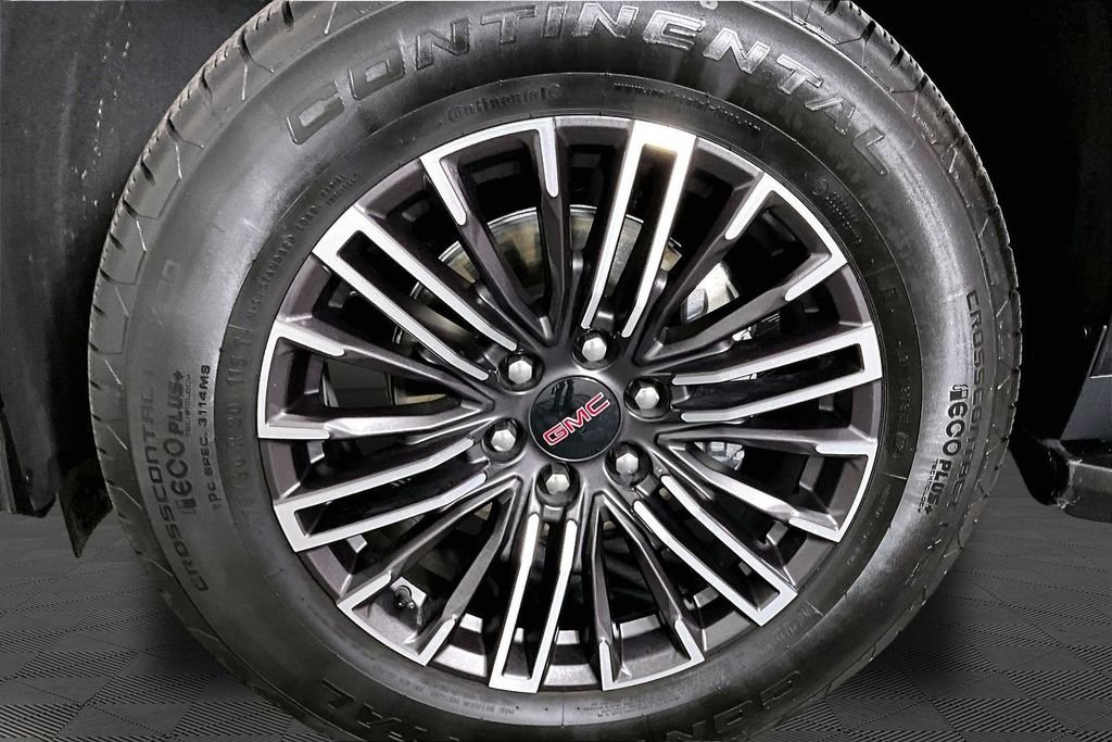 Used 2025 Black GMC Elevation image 32
