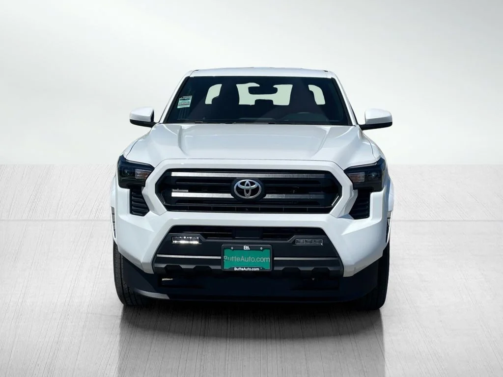 New 2026 Ice Cap Toyota SR5 image 8