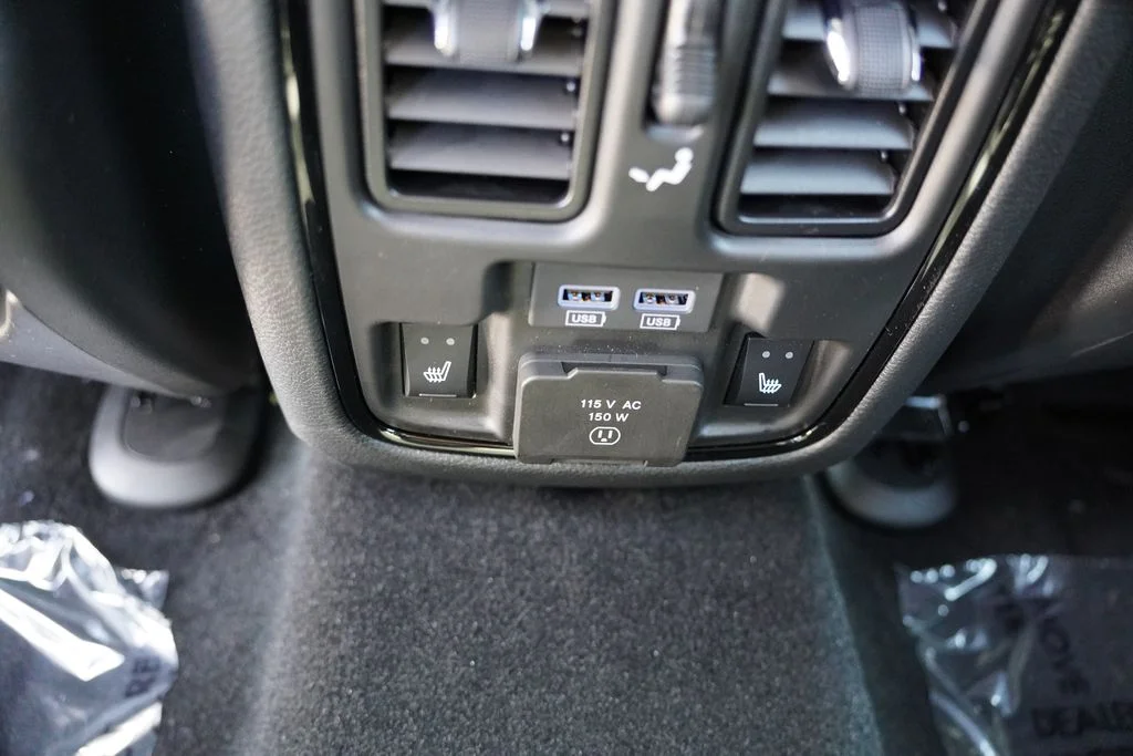 New 2026 Triple Nickel Exterior Paint Dodge GT Premium HEMI V8 image 14