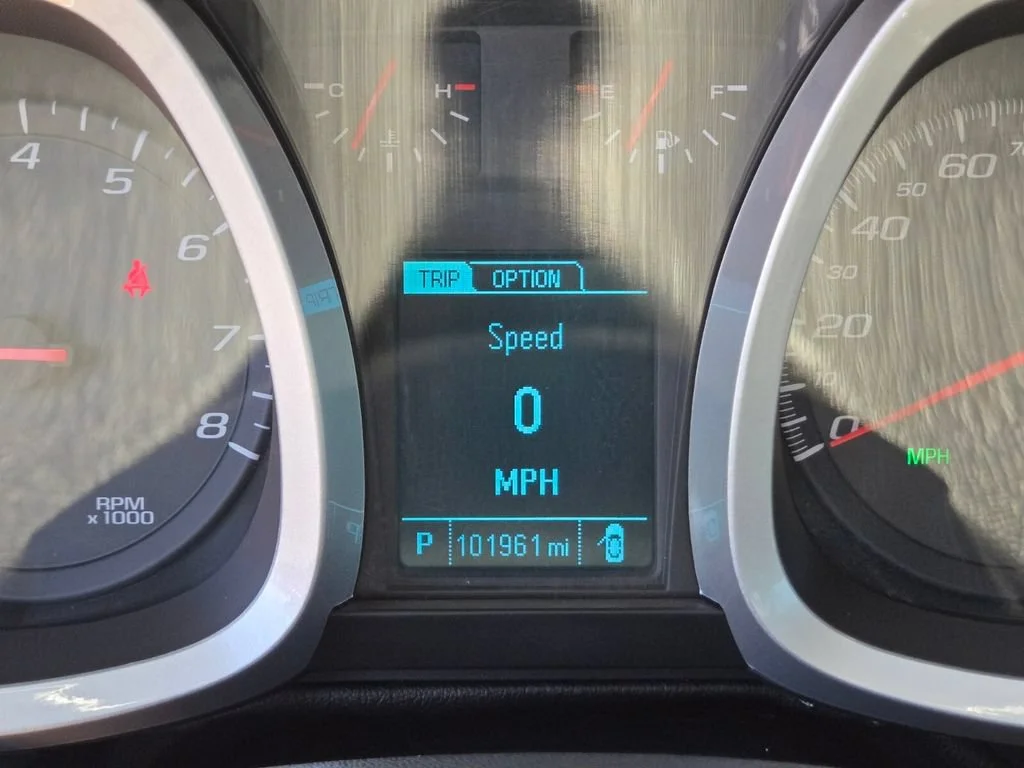 Used 2017 SUMMIT WHITE Chevrolet LS image 19