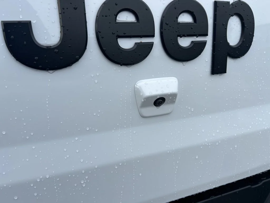 New 2026 Bright White Clear-Coat Exterior Paint Jeep Sport image 22