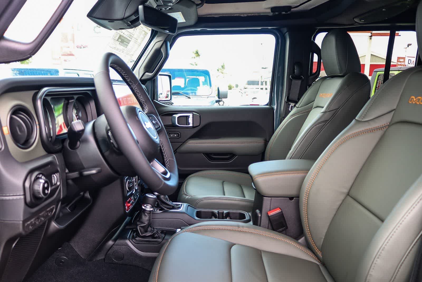 New 2026 Anvil Clear-Coat Exterior Paint Jeep Mojave X image 20