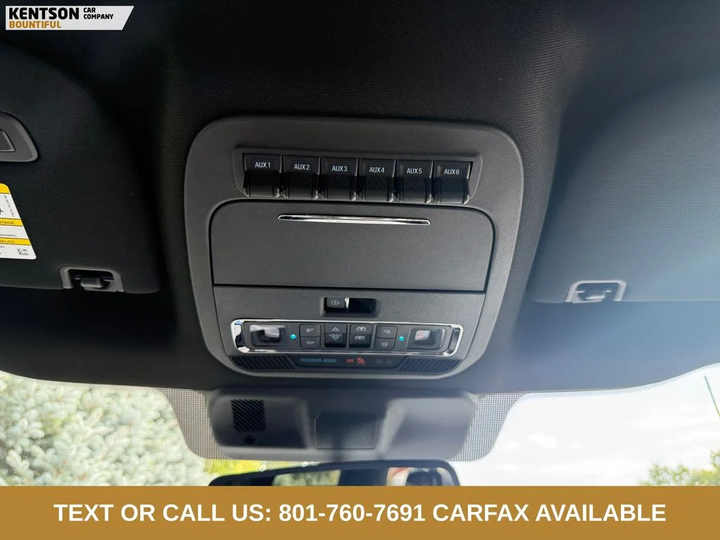 Used 2025 Black Ford Platinum image 26