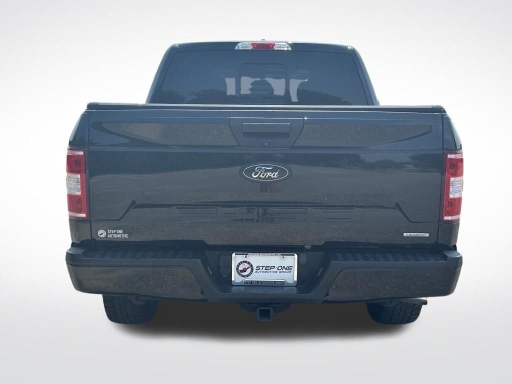 Used 2020 Black Ford XLT image 6