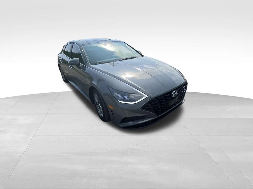 Used 2022 Gray Hyundai SEL image 21