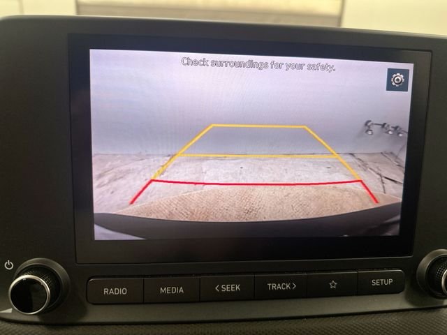Used 2023 White Hyundai SEL image 23