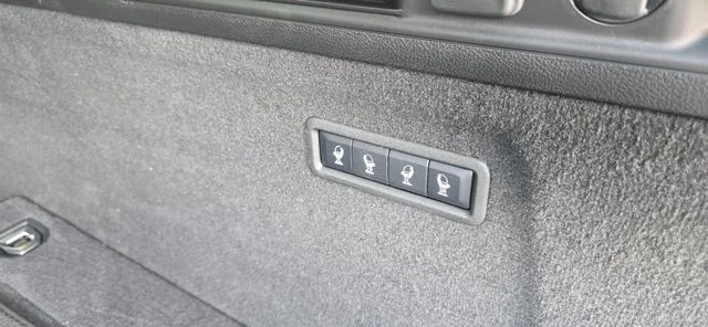 New 2026 Gray Jeep Summit Reserve image 38