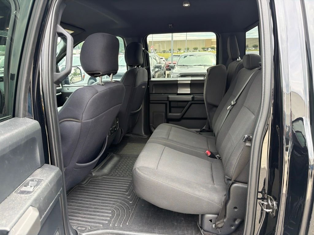 Used 2017 Shadow Black Ford XLT image 14