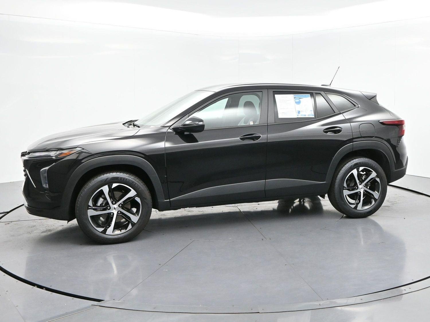 Used 2024 Mosaic Black Metallic Chevrolet 1RS image 4